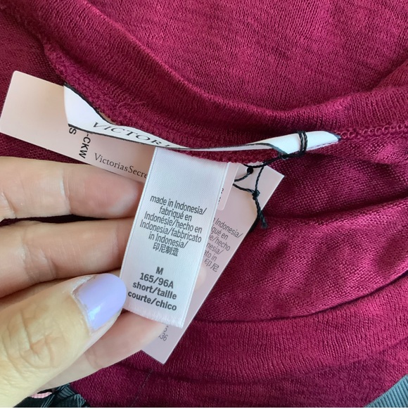 NWT Victoria’s Secret Crewneck The Lounger PJ Top in maroon - Picture 3 of 5